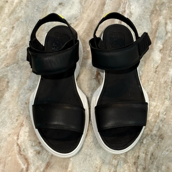 Women’s SOREL Explorer Blitz stride black sandals- Size 9 - Picture 6 of 11